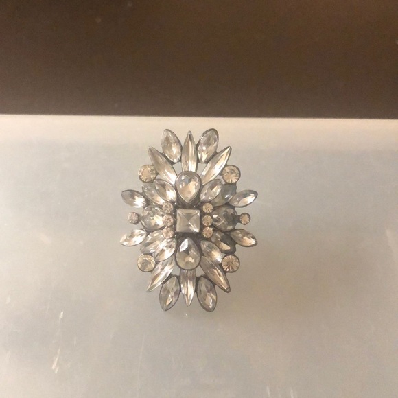 🌸2/$30🌸Antique crystal ring - Picture 2 of 5